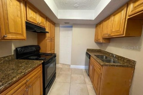 Condominio en venta en Orlando, Florida, 2 dormitorios, 90.67 m2 № 1673621 - foto 8