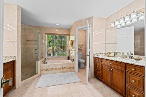 House in Lauderhill, Florida 4 bedrooms, 325.53 sq.m. № 2082921 - photo 22