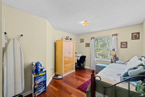 House in Lauderhill, Florida 4 bedrooms, 325.53 sq.m. № 2082921 - photo 29