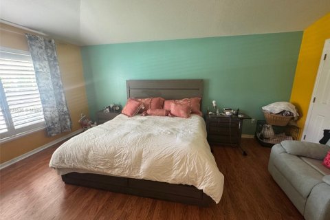 Купить виллу или дом в Виро-Бич, Флорида 3 спальни, 142.6м2, № 1980937 - фото 11