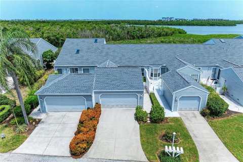 Casa en venta en Bradenton, Florida, 2 dormitorios, 127.09 m2 № 2208111 - foto 4