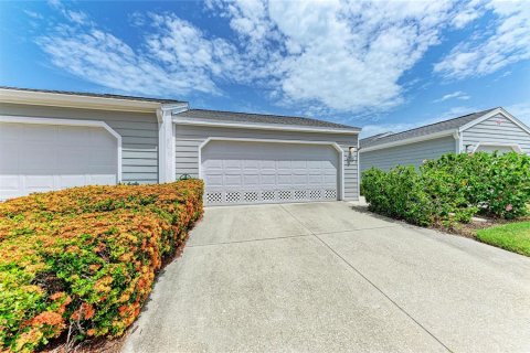 Casa en venta en Bradenton, Florida, 2 dormitorios, 127.09 m2 № 2208111 - foto 5