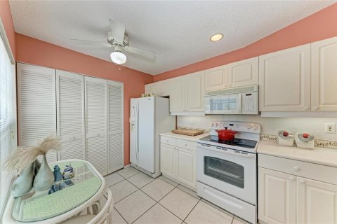 Casa en venta en Bradenton, Florida, 2 dormitorios, 127.09 m2 № 2208111 - foto 17