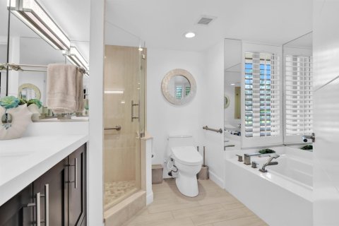 Copropriété à vendre à Boca Raton, Floride: 2 chambres, 141.58 m2 № 2382452 - photo 13