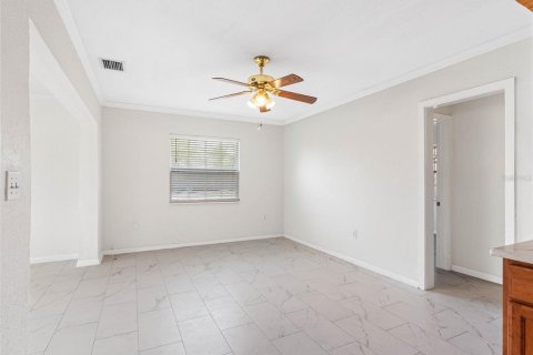 Villa ou maison à vendre à Indian Rocks Beach, Floride: 3 chambres, 115.38 m2 № 1725333 - photo 11