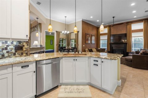 Villa ou maison à vendre à Ormond Beach, Floride: 4 chambres, 319.12 m2 № 1651641 - photo 24