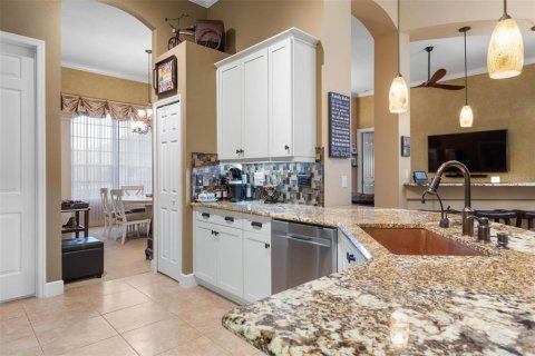 Villa ou maison à vendre à Ormond Beach, Floride: 4 chambres, 319.12 m2 № 1651641 - photo 21
