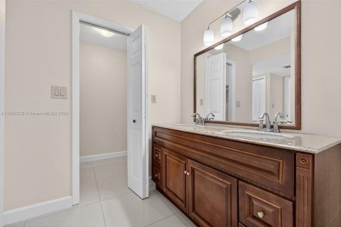Copropriété à vendre à Weston, Floride: 2 chambres, 114.73 m2 № 1852024 - photo 20