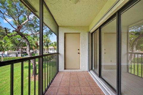 Copropriété à vendre à Weston, Floride: 2 chambres, 114.73 m2 № 1852024 - photo 30