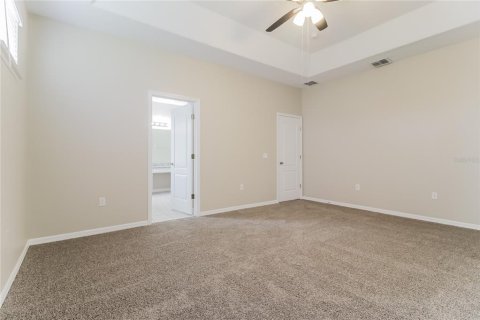 House in Kissimmee, Florida 3 bedrooms, 242.38 sq.m. № 2198769 - photo 14