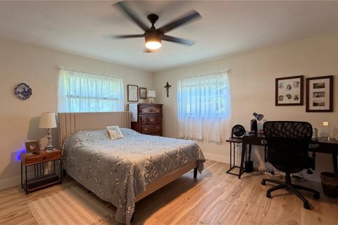 Villa ou maison à vendre à Edgewater, Floride: 2 chambres, 100.33 m2 № 2197734 - photo 15