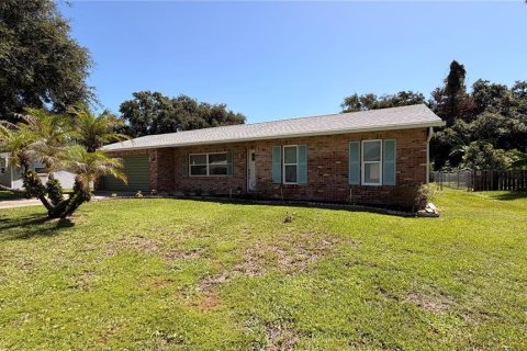 Villa ou maison à vendre à Edgewater, Floride: 2 chambres, 100.33 m2 № 2197734 - photo 6