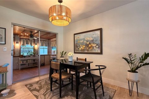 Villa ou maison à vendre à Edgewater, Floride: 2 chambres, 100.33 m2 № 2197734 - photo 22