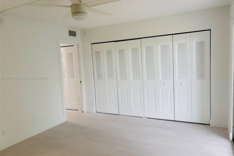 Condominio en venta en Deerfield Beach, Florida, 1 dormitorio, 66.8 m2 № 1807836 - foto 8