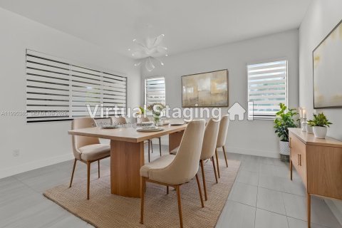 Villa ou maison à vendre à Miramar, Floride: 4 chambres № 2058329 - photo 5