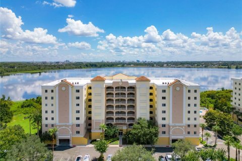 Купить кондоминиум в Орландо, Флорида 5 комнат, 164.9м2, № 1410330 - фото 1
