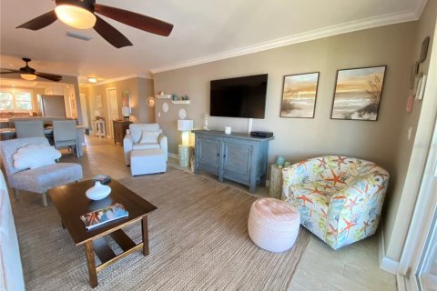 Condo in Bradenton, Florida, 2 bedrooms  № 2106408 - photo 22