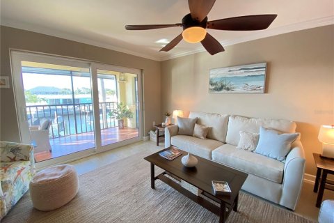 Condo in Bradenton, Florida, 2 bedrooms  № 2106408 - photo 21