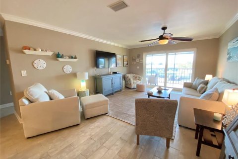 Condo in Bradenton, Florida, 2 bedrooms  № 2106408 - photo 17
