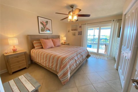 Condo in Bradenton, Florida, 2 bedrooms  № 2106408 - photo 23