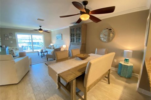 Condo in Bradenton, Florida, 2 bedrooms  № 2106408 - photo 8