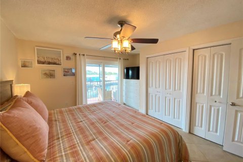Condo in Bradenton, Florida, 2 bedrooms  № 2106408 - photo 25