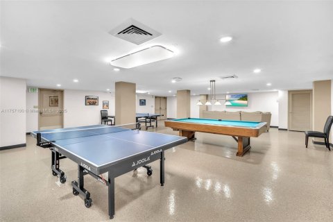 Купить кондоминиум в Санни-Айлс-Бич, Флорида 2 спальни, 170.01м2, № 1715998 - фото 26