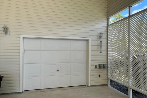 Villa ou maison à vendre à Polk City, Floride: 1 chambre, 86.96 m2 № 2413567 - photo 17
