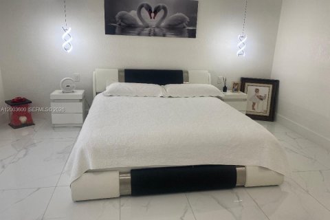 Купить виллу или дом в Майами, Флорида 3 спальни, 164.44м2, № 2068646 - фото 6