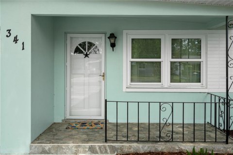 House in Largo, Florida 3 bedrooms, 96.43 sq.m. № 1677967 - photo 2