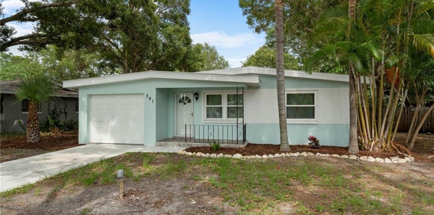 House in Largo, Florida 3 bedrooms, 96.43 sq.m. № 1677967