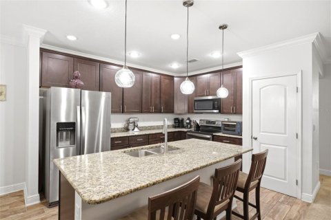 House in Weeki Wachee, Florida 4 bedrooms, 226.5 sq.m. № 2107375 - photo 15