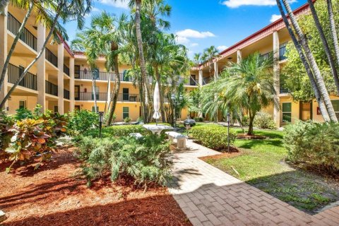 Condominio en alquiler en Saint Pete Beach, Florida, 3 dormitorios, 95.69 m2 № 2103801 - foto 21