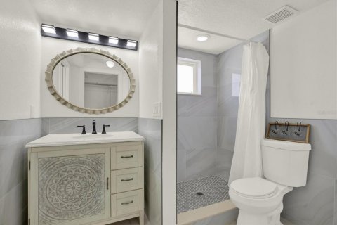 Condominio en alquiler en Saint Pete Beach, Florida, 3 dormitorios, 95.69 m2 № 2103801 - foto 13