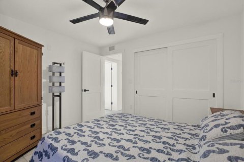 Condominio en alquiler en Saint Pete Beach, Florida, 3 dormitorios, 95.69 m2 № 2103801 - foto 16