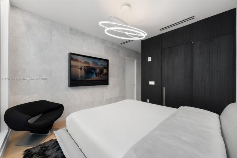 Condominio en venta en Miami Beach, Florida, 2 dormitorios, 93.46 m2 № 1862619 - foto 16
