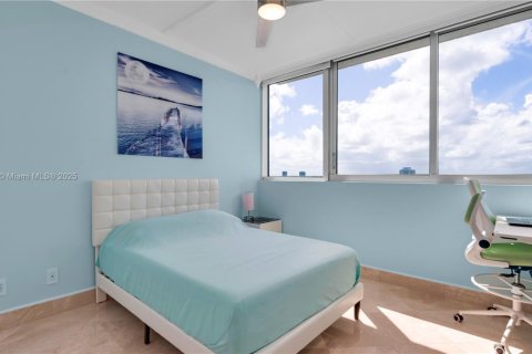 Copropriété à louer à North Bay Village, Floride: 3 chambres, 159.05 m2 № 1943765 - photo 25