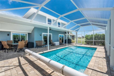 House in Rotonda, Florida 3 bedrooms, 233.37 sq.m. № 1876519 - photo 12