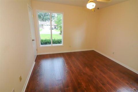 House in Orange Park, Florida 3 bedrooms, 133.41 sq.m. № 2233213 - photo 21