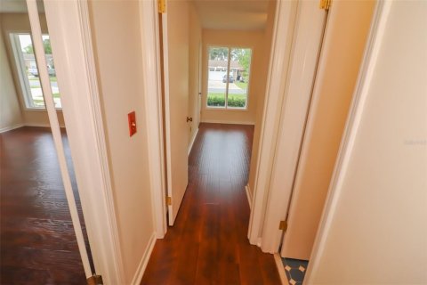 House in Orange Park, Florida 3 bedrooms, 133.41 sq.m. № 2233213 - photo 20
