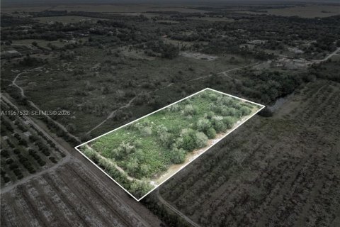 Land in Lorida, Florida № 2153559