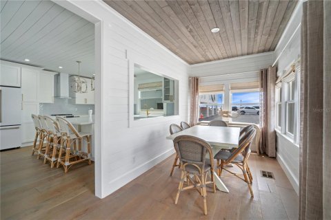 Villa ou maison à vendre à Saint Pete Beach, Floride: 4 chambres, 193.61 m2 № 1804805 - photo 8
