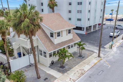 Casa en venta en Saint Pete Beach, Florida, 4 dormitorios, 193.61 m2 № 1804805 - foto 26