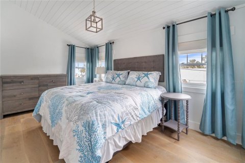Villa ou maison à vendre à Saint Pete Beach, Floride: 4 chambres, 193.61 m2 № 1804805 - photo 15