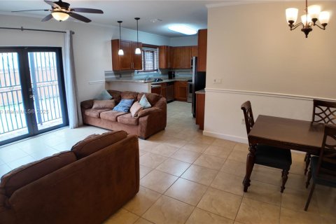 House in Homestead, Florida 3 bedrooms, 146.14 sq.m. № 1761720 - photo 7