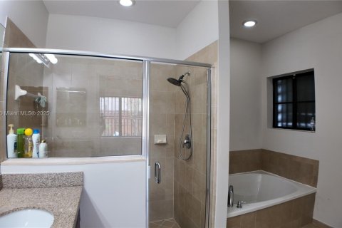 House in Homestead, Florida 3 bedrooms, 146.14 sq.m. № 1761720 - photo 30