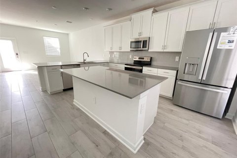 Touwnhouse à vendre à Orlando, Floride: 3 chambres, 151.99 m2 № 1918712 - photo 8