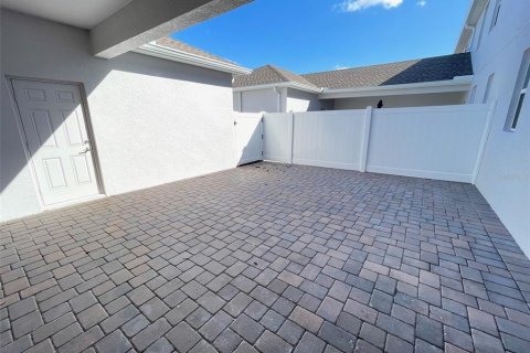 Touwnhouse à vendre à Orlando, Floride: 3 chambres, 151.99 m2 № 1918712 - photo 16