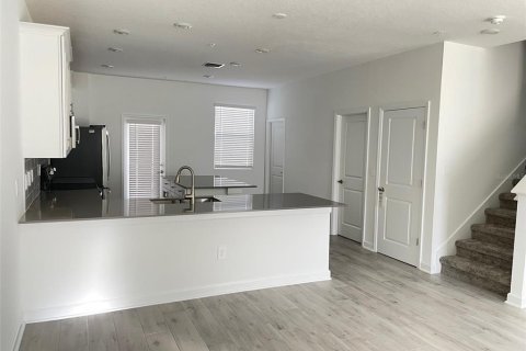 Touwnhouse à vendre à Orlando, Floride: 3 chambres, 151.99 m2 № 1918712 - photo 5