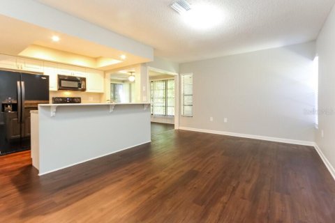 Casa en alquiler en Sarasota, Florida, 3 dormitorios, 161.56 m2 № 1917998 - foto 3